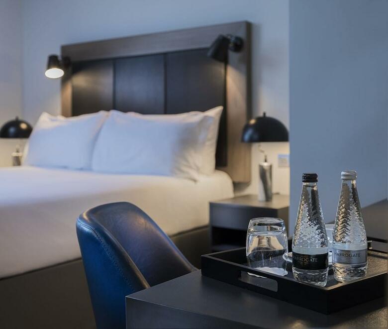Hotel Queens