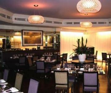 Hotel Queens