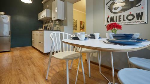 Piano Apartment