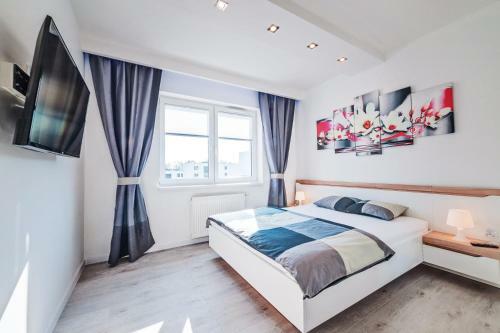 White Apartment Hawela?ska