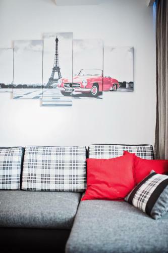 White Apartment Hawela?ska