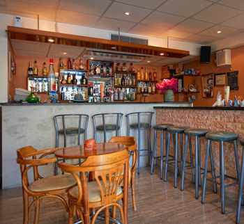 Hotel Apartments Irini