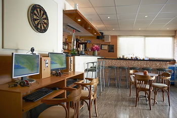 Hotel Apartments Irini