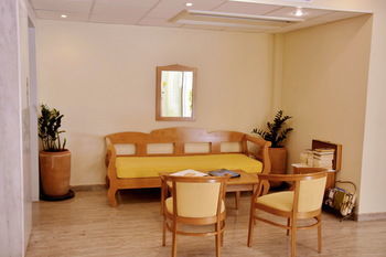 Hotel Apartments Irini