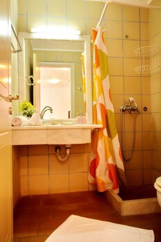 Hotel Apartments Irini