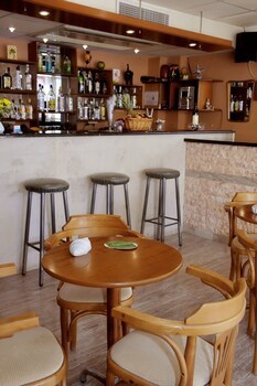 Hotel Apartments Irini
