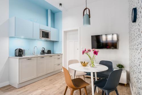 Sanhaus Apartments - Fiszera 6