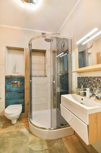 Apartamenty ?winouj?cie - Kwarta? R�?y Wiatr�w