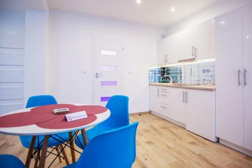 Adonis Apartaments