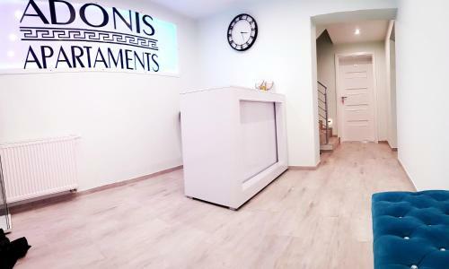 Adonis Apartaments