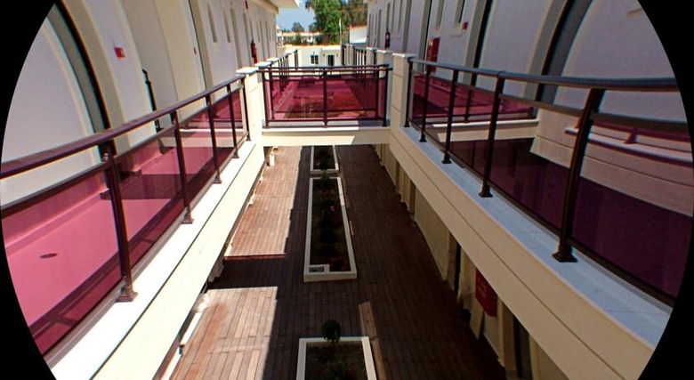 Hotel Canadian