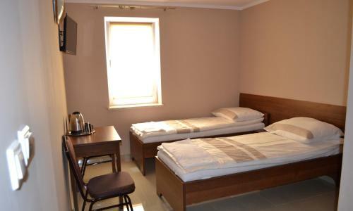 Hostal Hotelik Karter