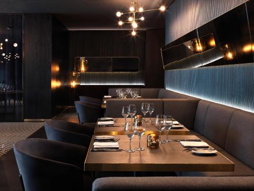 Renaissance Warsaw Airport Hotel