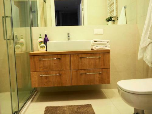 Magazynowa Airport Apartments