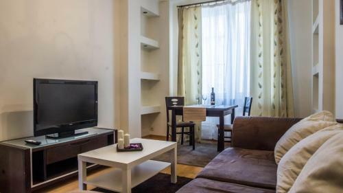 Central Rotunda Apartment