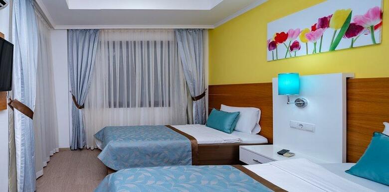 Hotel River Garden Residence