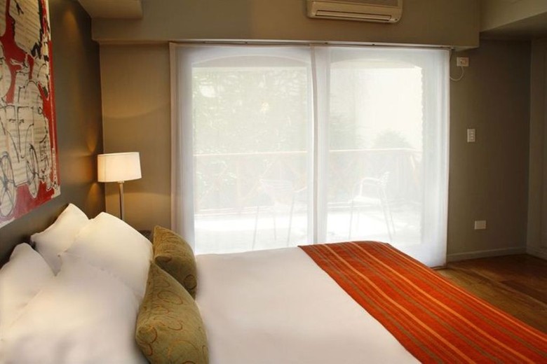 Hotel Nina Suites