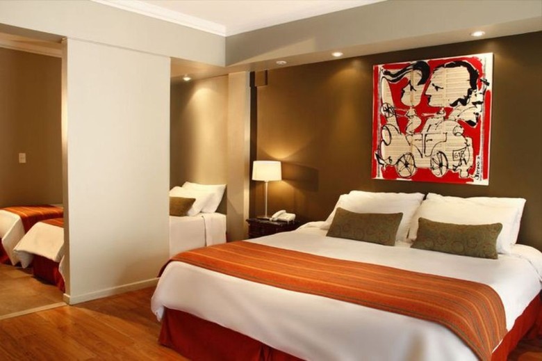 Hotel Nina Suites