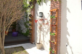 Hotel Nina Suites