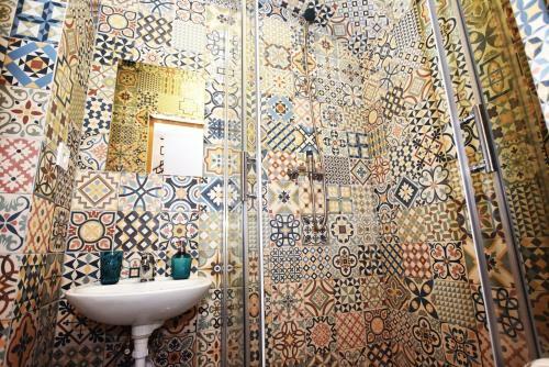 Dukes Hostel - Old Town