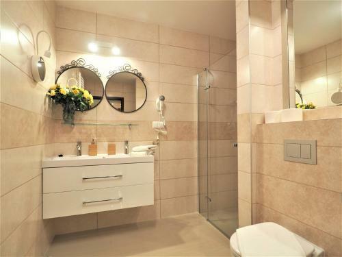 Vip Apartamenty Folk Residence