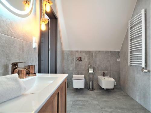Vip Apartamenty Folk Residence