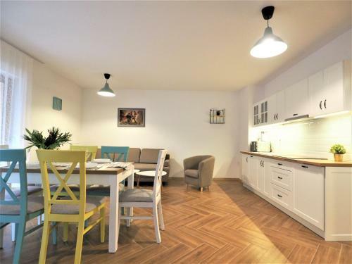Vip Apartamenty Folk Residence
