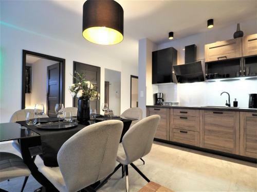 Vip Apartamenty Folk Residence