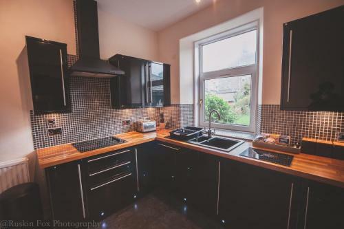 Apartamento Stylish And Spacious Two Bed In Aberdeen's West End