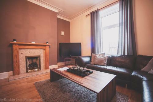 Apartamento Stylish And Spacious Two Bed In Aberdeen's West End