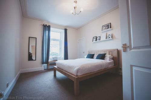 Apartamento Stylish And Spacious Two Bed In Aberdeen's West End