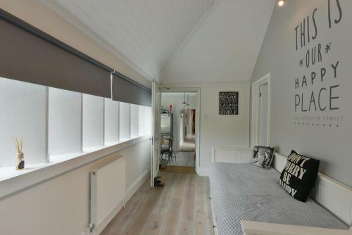 Danes House