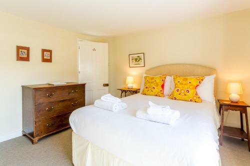 5 Coastguard Cottages