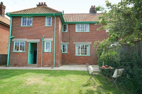 The Vintage House