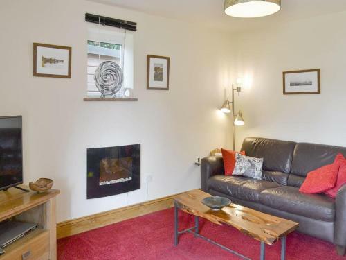 1 3/4 Denwick View