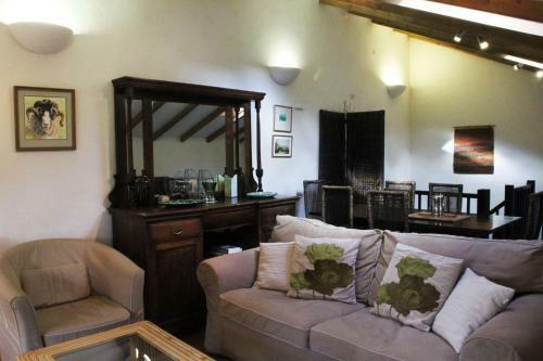Alston Art Apartments