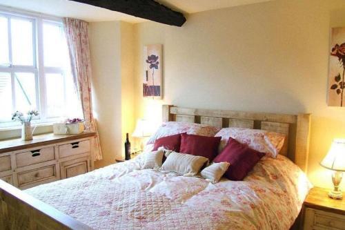 Buttonhole Cottage