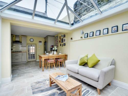 Holiday Home Drum Cottage
