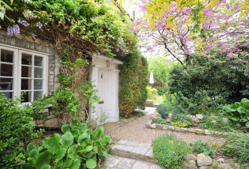 Grove Cottage