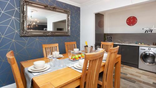 The Station Apartment