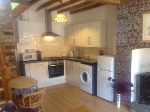 Orillia House B&B & Holiday Cottages