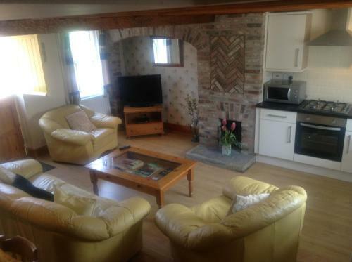 Orillia House B&B & Holiday Cottages