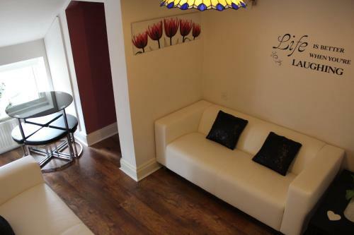 Orillia House B&B & Holiday Cottages