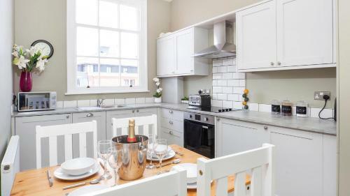 Melrose Yard - City Centre Apartment