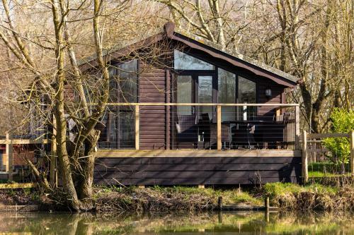 Lodge Fairwood Lakes Holiday Park