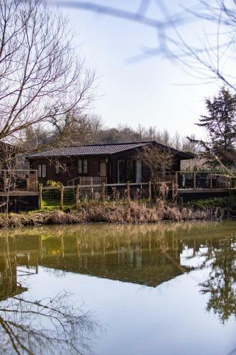 Lodge Fairwood Lakes Holiday Park