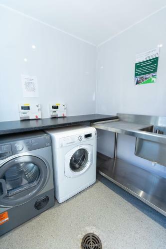 Lodge Fairwood Lakes Holiday Park