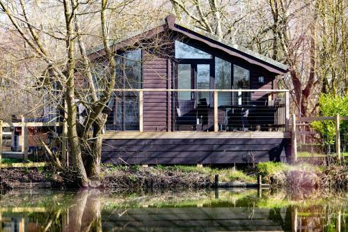 Lodge Fairwood Lakes Holiday Park