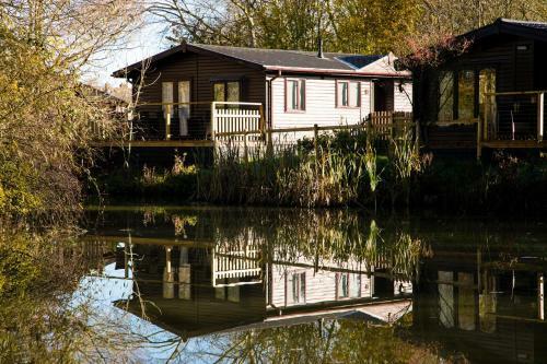 Lodge Fairwood Lakes Holiday Park