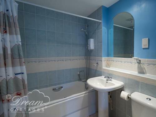 Bridge Apartment, Weymouth